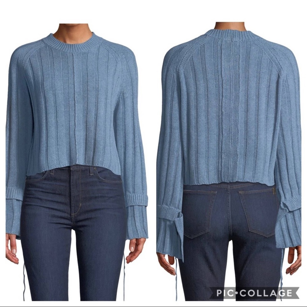 SOLD Avantlook blue ribbed sweater